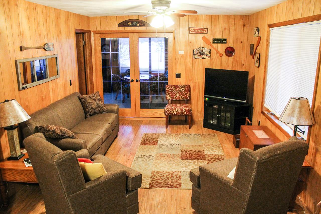 Nitschke'S Northern Resort Минокуа Екстериор снимка