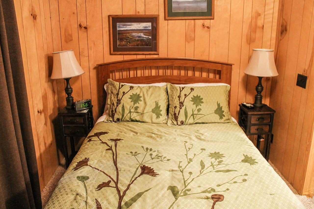 Nitschke'S Northern Resort Минокуа Екстериор снимка